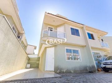 Casa · 148m² · 3 Quartos · 2 Vagas · Morar bem no Uberaba: Sobrado de 3 dormitorios sendo uma suite, com atico amplo, seguranca e em fren
