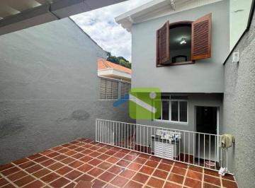933fda34d4cb2bb97cd5410aba4b64e750441561 · Casa no Butantã com 200m², 3 dormitórios, suíte, quintal amplo e churrasqueira