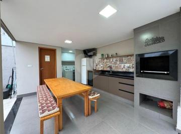 Casa · 143m² · 3 Quartos · 2 Vagas · Casa com 3 quartos à venda em Taquaral - SP