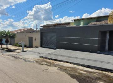 Casa de 3 quartos, Caldas Novas · Casa a venda com 03 quartos setor Itaguai 2 em Caldas Novas GO