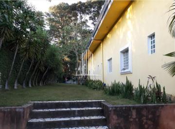 Foto 01 · Chácara de luxo à venda em Cotia-SP, bairro Chácara Remanso. 4 quartos, 2 suítes