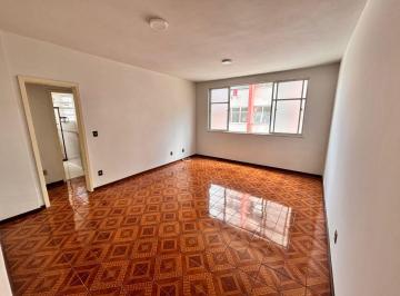 Apartamento de 2 quartos, Petrópolis · Excelente Apartamento a Venda no Centro de Petrópolis - Com Vaga de Garagem