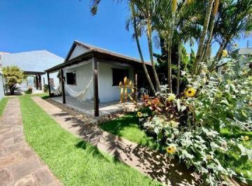 173120.jpg · Casa 3 Dormitórios á venda em Tramandaí - Bairro Centro