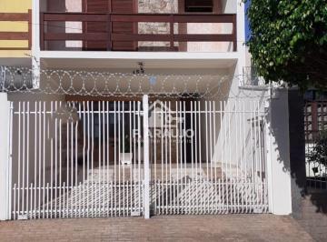 Foto 01 · Casa à venda - no Jardim Siriema