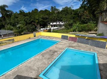 Casa de 5 quartos, Guarulhos · Chácara com Monitoramento 24h, 7 Banheiros e Acessibilidade