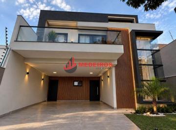Casa · 194m² · 3 Quartos · 2 Vagas · VENDA | Sobrado, com 3 dormitórios em Jardim Canadá, Maringá
