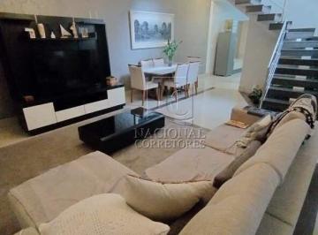 Casa · 254m² · 3 Quartos · 3 Vagas · Lindo sobrado à venda no Parque São Rafael em São Paulo com 254m², 3 dormitórios e área gourmet, 3 v