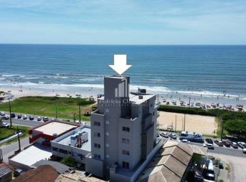 Apartamento · 3 Quartos · 2 Vagas · Residencial Dona Luzia - Apartamento frente mar!