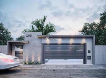 Casa · 190m² · 3 Quartos · Casa a venda com 310m² de terreno e 190m² de construção com 03 dormitórios sendo uma suíte com clost
