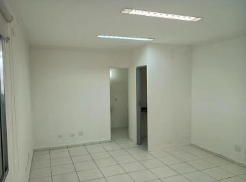 Comercial · 28m² · Sala comercial na Avenida Santa Catarina, N. 2233 - sala 11 • 28 m²