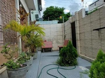 Casa · 300m² · 5 Quartos · 4 Vagas · Casa 5 Quartos para Venda no Casa Amarela - Recife