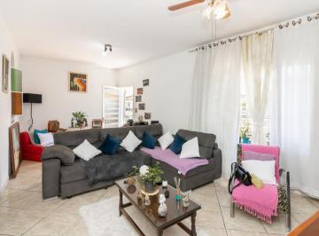 1b81a585-967c-4ee3-8e98-9e5f0b749b6a · Agradável casa para venda em Vila Penteado com 3 quartos, sendo 1 suíte, 278m²