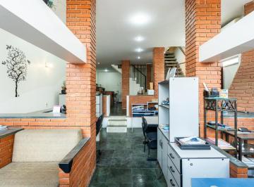 IMG_20260626_181624_000.jpeg · Elegante casa para venda em Sumaré com 3 quartos, sendo 1 suíte, 270m² - remaxmonarca#DRDNX