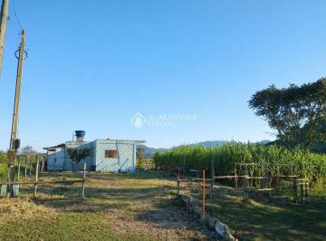 Casa · 450m² · 1 Quarto · Casa de 36m2 com amplo terreno de 450 m²