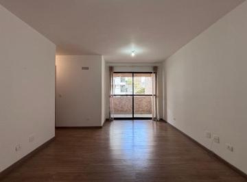 Apartamento de 2 quartos, Curitiba · Face norte, dois quartos e dois banheiros