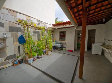Casa à venda em rua pública, FAROLÂNDIA, Aracaju, SE · Casa à venda em rua pública, FAROLÂNDIA, Aracaju, SE