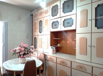 Apartamento · 60m² · 2 Quartos · Apto 2 quartos no Menino Deus
