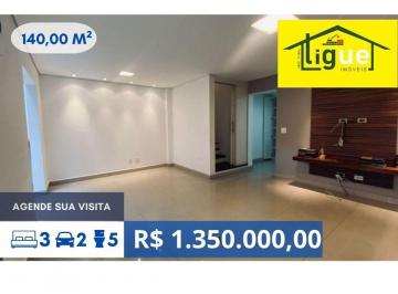 Casa de 3 quartos, São Paulo · Sobrado em Condomínio na Vila São Francisco com 3 suítes