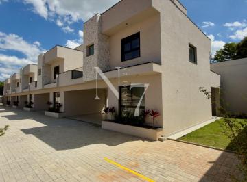 Casa · 167m² · 3 Quartos · 2 Vagas · Casa de Condomínio com 3 Suítes em bairro nobre de Atibaia.