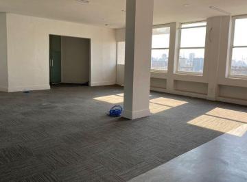 Comercial · 130m² · Sala Comercial para Alugar na República SP, 130m², 3 Banheiros