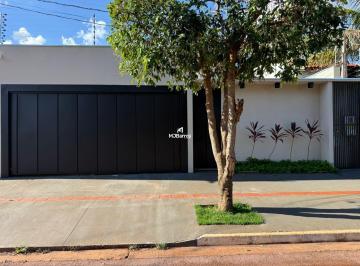 Casa · 144m² · 3 Quartos · 2 Vagas · Excelente casa à venda no Flor de Maio 1 em Dourados MS