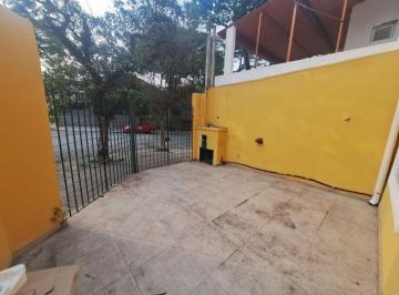 Casa de 3 quartos, São Paulo · Sobrado com 3 dormitórios para Locação, em Vila Butantã. FL29