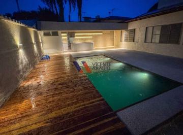 Piscina · Casa com 245m² de sofisticação e sustentabilidade., com 3 quartos, suíte, piscina e área gourmet