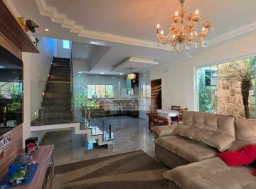 Casa · 283m² · 3 Quartos · 9 Vagas · Sobrado em Vila com 3 Quartos para Comprar, 283m² - Bairro Jardim, Santo André/SP. 