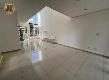 Casa · 220m² · 4 Quartos · 4 Vagas · Casa para alugar em Jaguariúna, Santa Maria, com 4 quartos, com 220 m²