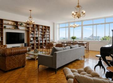 Apartamento de 3 quartos, Rio de Janeiro · Amplo apartamento na praia do Flamengo. Frontal mar, modernizado. Amplo salão com vista panorâmica
