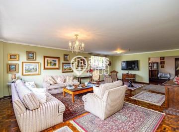 Apartamento · 246m² · 4 Quartos · Apartamento à venda - em Batel