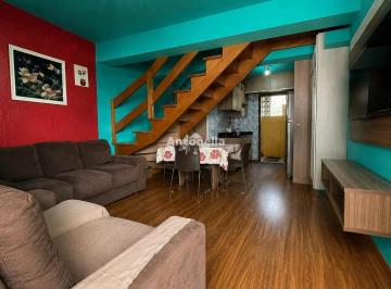 Casa · 47m² · 2 Quartos · 1 Vaga · Sobrado à venda no bairro Ana Rech