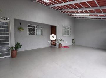 Casa · 120m² · 2 Quartos · 2 Vagas · Linda Casa térrea QE 17 reformada - terreno 120 mt2 - Melhor localização