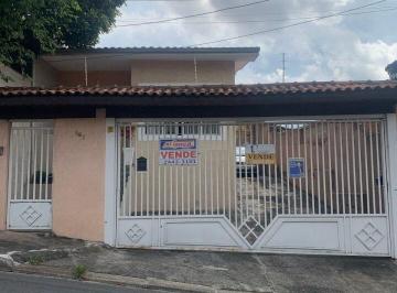 Casa · 206m² · 2 Quartos · 5 Vagas · Vende-se bela casa