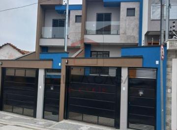 Casa · 190m² · 3 Quartos · 5 Vagas · Sobrado novo com 190 m² - 3 suítes, 6 vagas e área gourmet.
