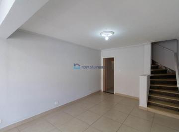 Casa · 118m² · 3 Quartos · 1 Vaga · Seu novo lar na Vila Gumercindo: espaço, conforto e tranquilidade