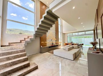 Casa · 276m² · 3 Quartos · 2 Vagas · Casa à venda no bairro Forquilhas - São José/SC