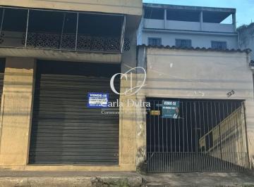 Comercial · 600m² · 4 Quartos · 2 Vagas · Casa com Loja em Retiro, Volta Redonda/RJ