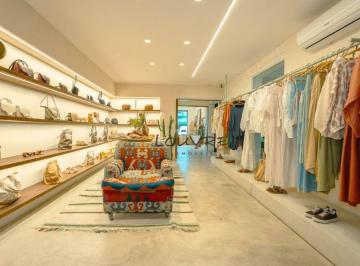 a0b934bb765540b72e322f7b9353005b69e2b77a · Casa comercial gerando renda - Pinheiros/SP