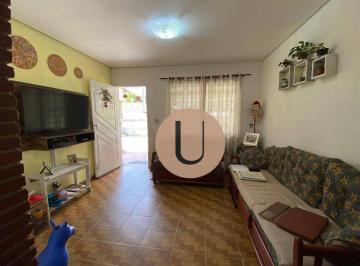 48a733a256058416a5c6f62db72bbcb3a426312d · Casa Térrea em Terreno de 367m² com Edícula e Quintal Amplo Próxima ao Parque do Carmo!