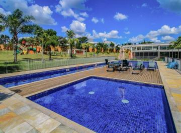 6e0d73ddee8be9284b45bc65a003fe769f1dbd13 · Terreno à venda no Condomínio Alphaville 1 no bairro Granja Marileusa em Uberlândia