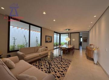 247abee740cb37e70242b5f4eff36d012a43aee4 · Casa com 4 dormitórios para alugar por R$ 12.000,00/mês - Gran Royalle - Montes Claros/MG