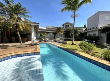 Casa · 402m² · 3 Quartos · Condomínio com 3 quartos à venda em Campestre - SP