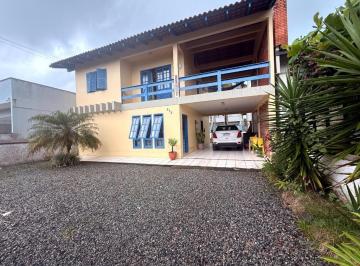 Foto 26 · sobrado em Itaguaçú, à poucos metros da praia, terreno plano, sobrado averbado