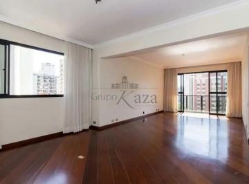 Apartamento de 3 quartos, São Paulo · Apartamento - Moema - 3 Dormitórios - 152m².