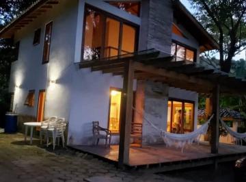 Casa · 3000m² · 3 Quartos · Linda casa em Pauba com amplo terreno