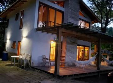 Casa · 3000m² · 3 Quartos · Linda casa em Pauba com amplo terreno