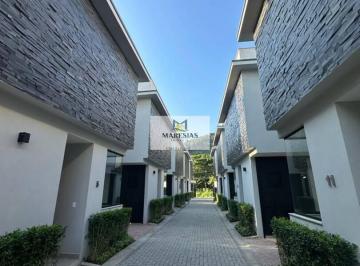 Casa · 3 Quartos · Casa à venda - em Maresias