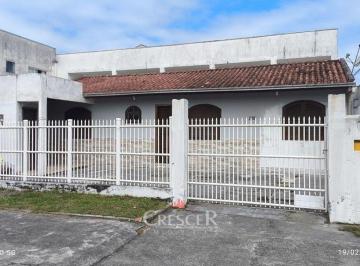Casa de 4 quartos, Matinhos · Casa semimobiliada para venda com 4 quartos no Centro de Matinhos