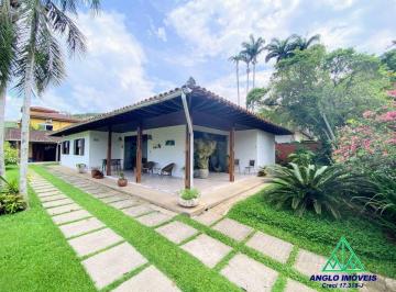 Casa de 4 quartos, Ubatuba · Excelente Residência Térrea em Terreno de 990 m² – Região Sul